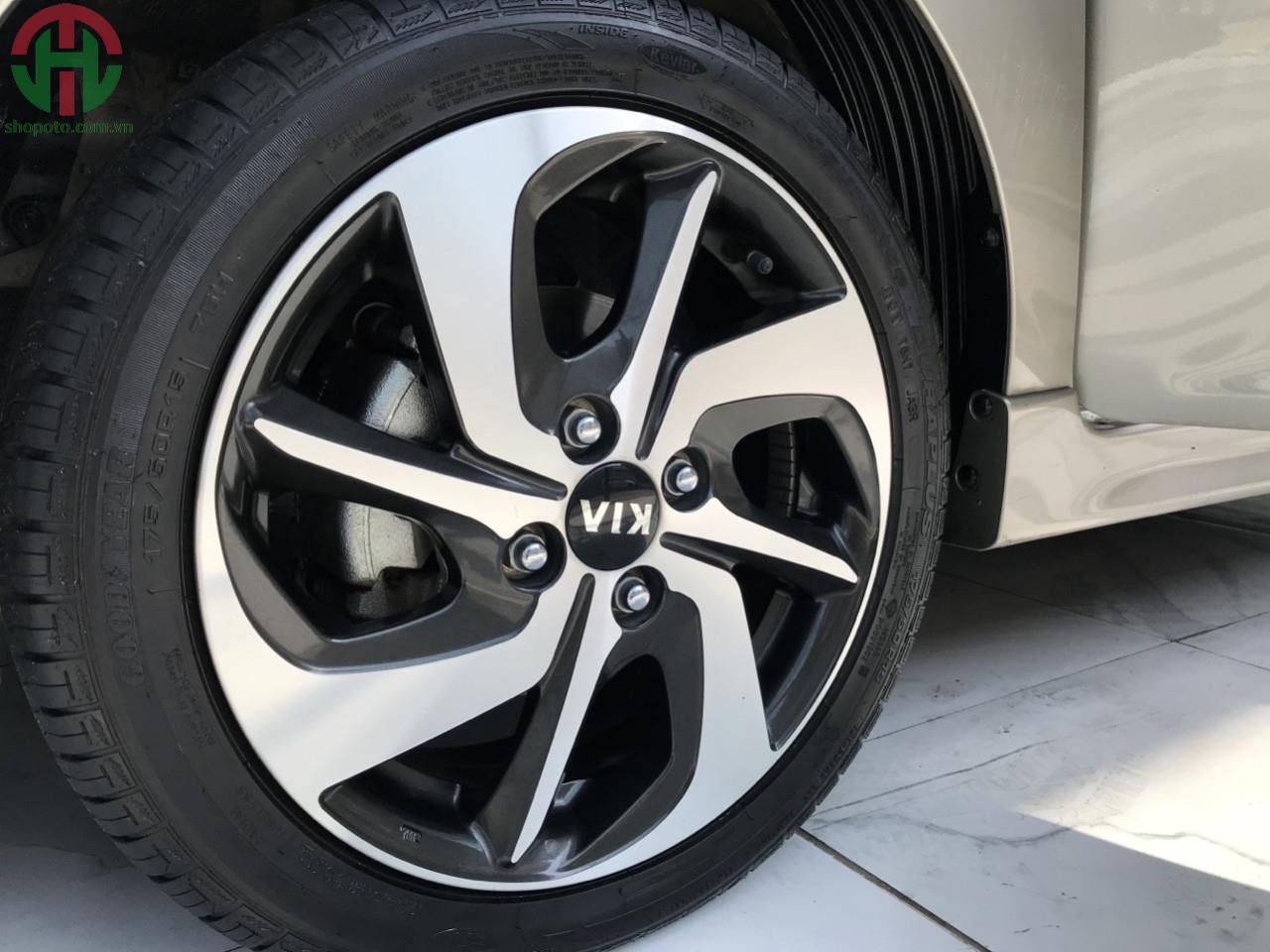 Kia Morning S 1.25 AT 2019 Màu Cát Vàng