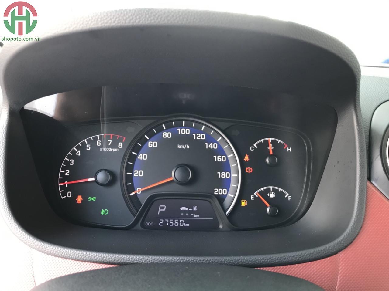 Hyundai I10 1.2 AT 2017 Sedan màu Bạc