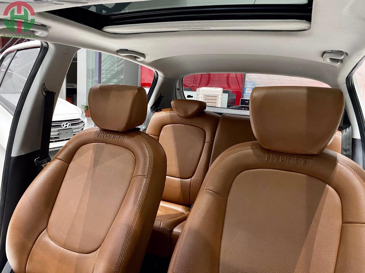 Hyundai I20 1.4 AT 2013 màu Trắng