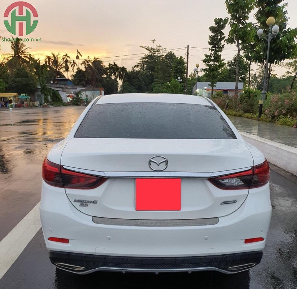 Mazda 6 2.5 L Premium 2019 màu Trắng