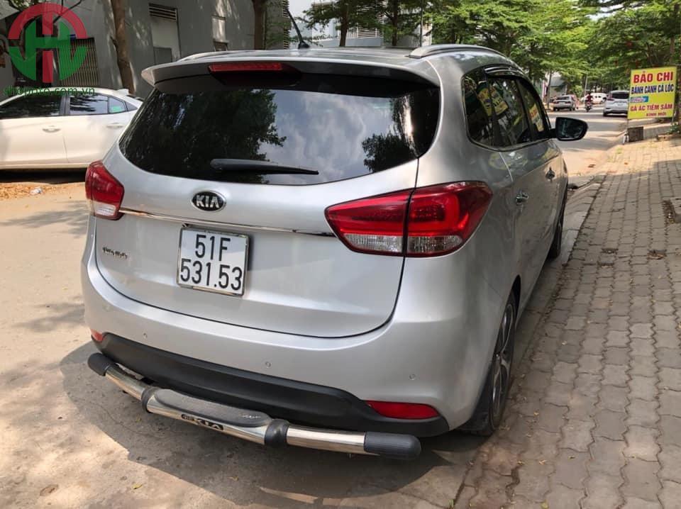 Kia Rondo 2.0 GATH 2015 bản Full máy Xăng màu Bạc