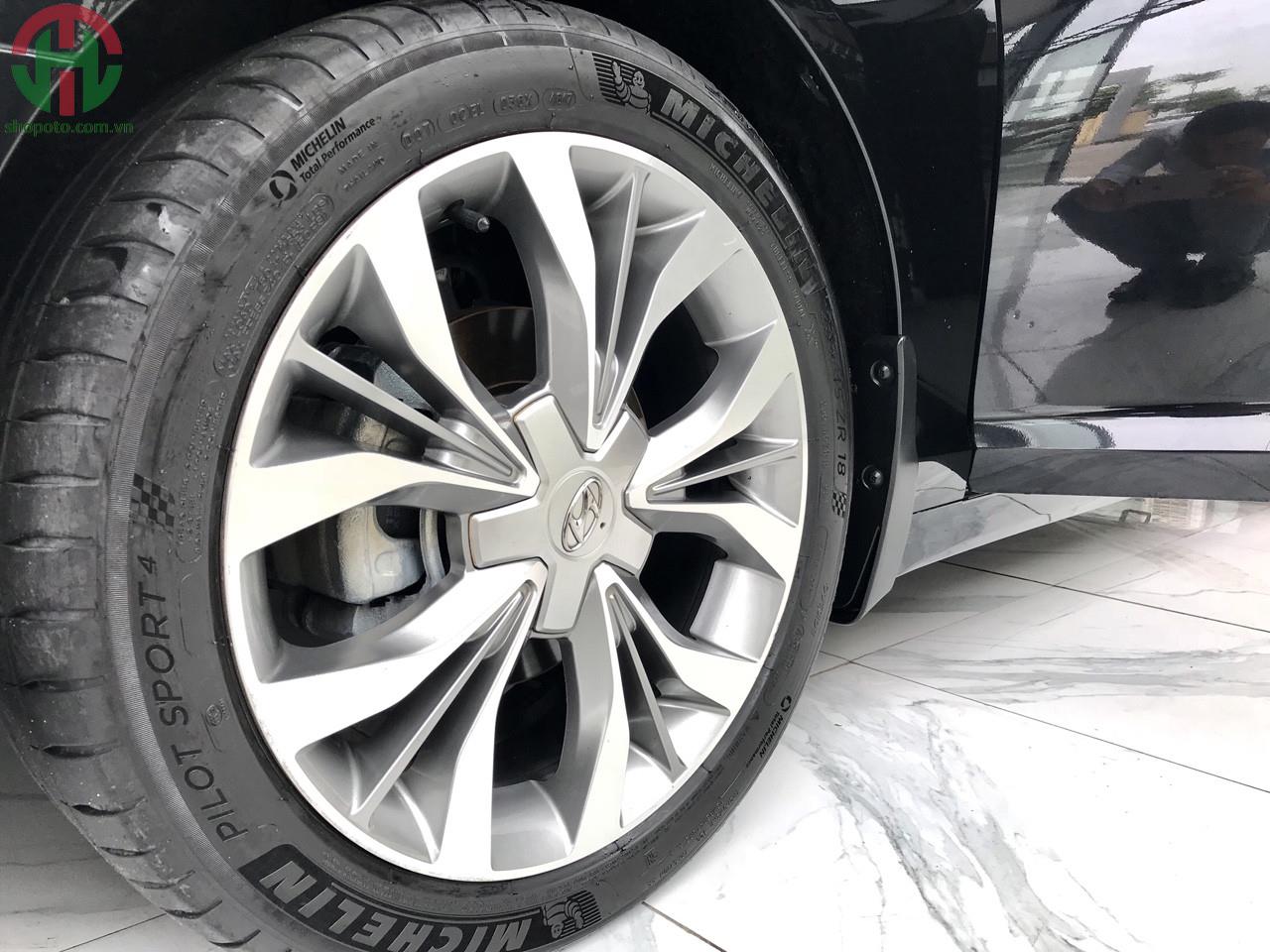 Hyundai Sonata 2.0 AT 2016 Full Options màu Đen