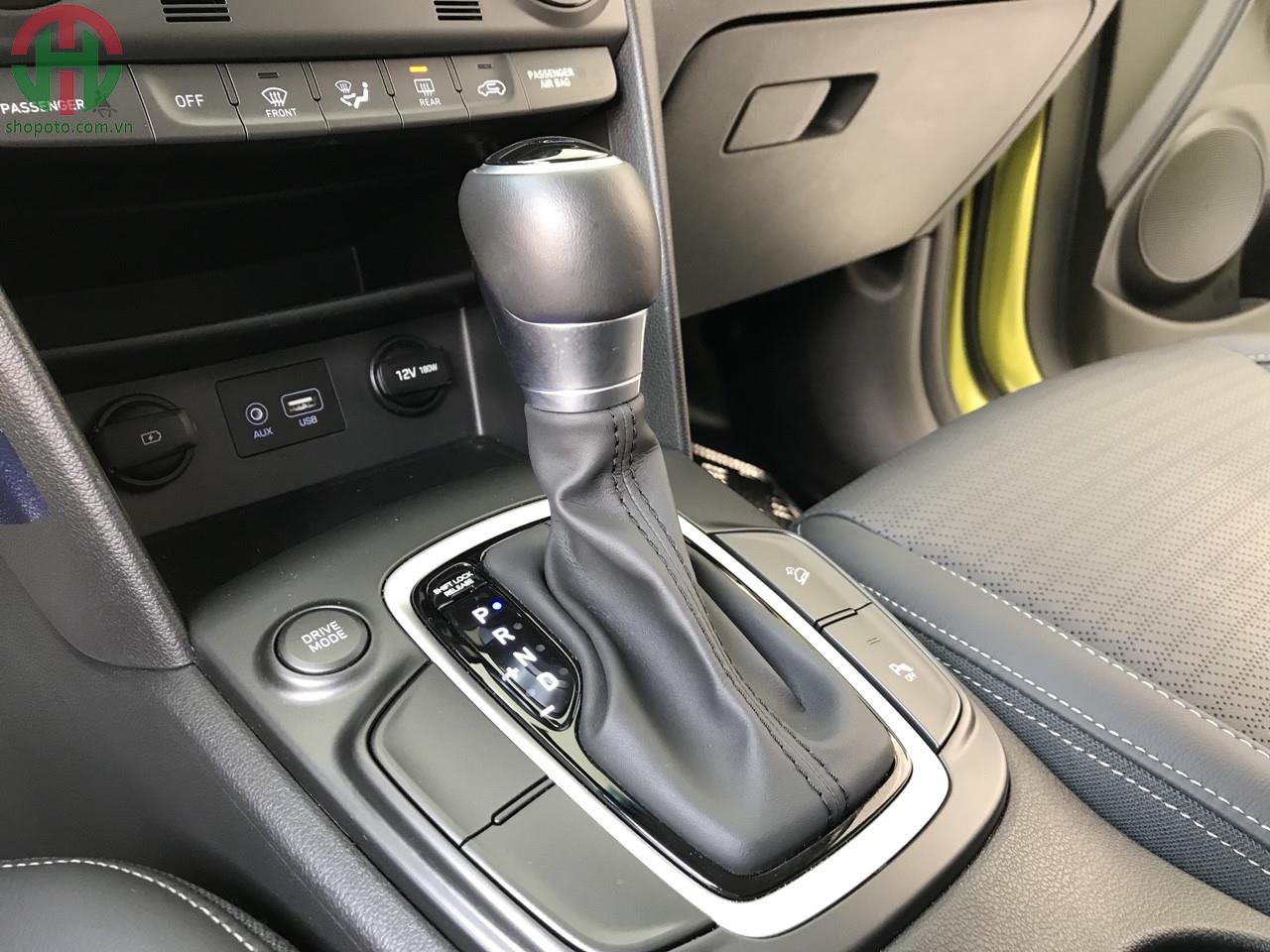 Hyundai KONA 2.0 AT 2019 Bản Đặc Biệt màu Xanh