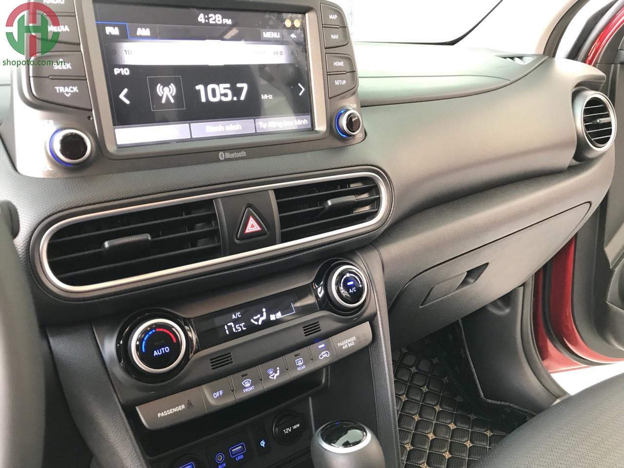 Hyundai KONA 1.6 Turbo 2018 màu Đỏ