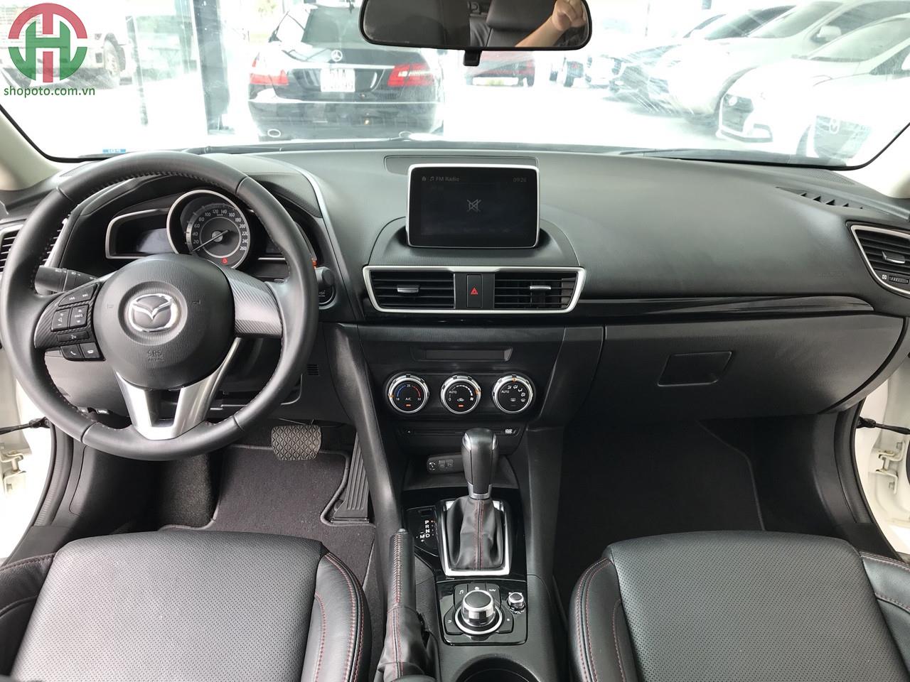 Mazda 3 1.5 AT HatchBack 2017 màu Trắng
