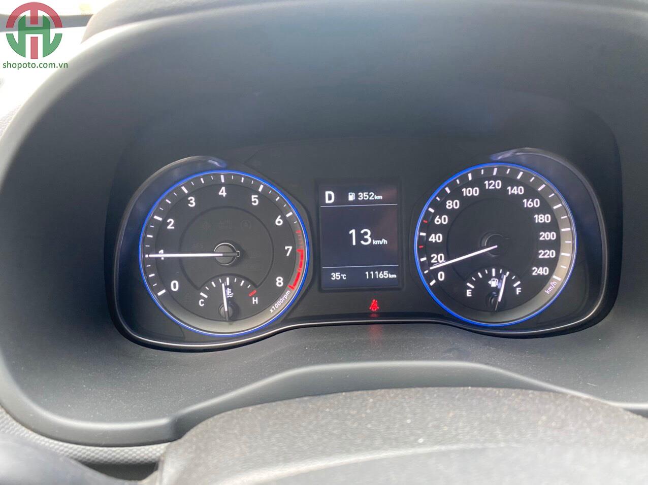 Hyundai Kona 2.0 AT 2019 Đặc Biệt màu Trắng