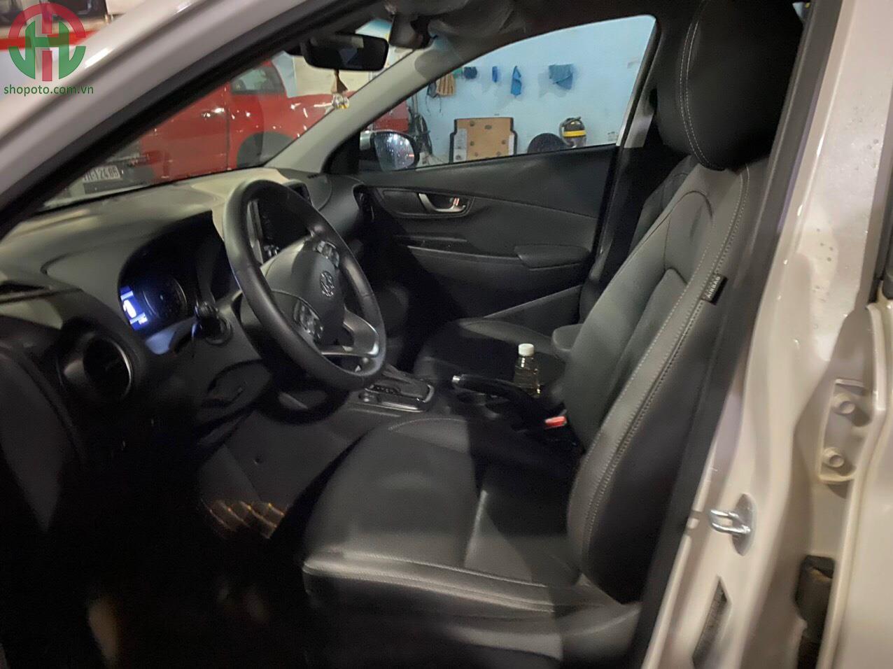 Hyundai Kona 2.0 AT 2019 Đặc Biệt màu Trắng