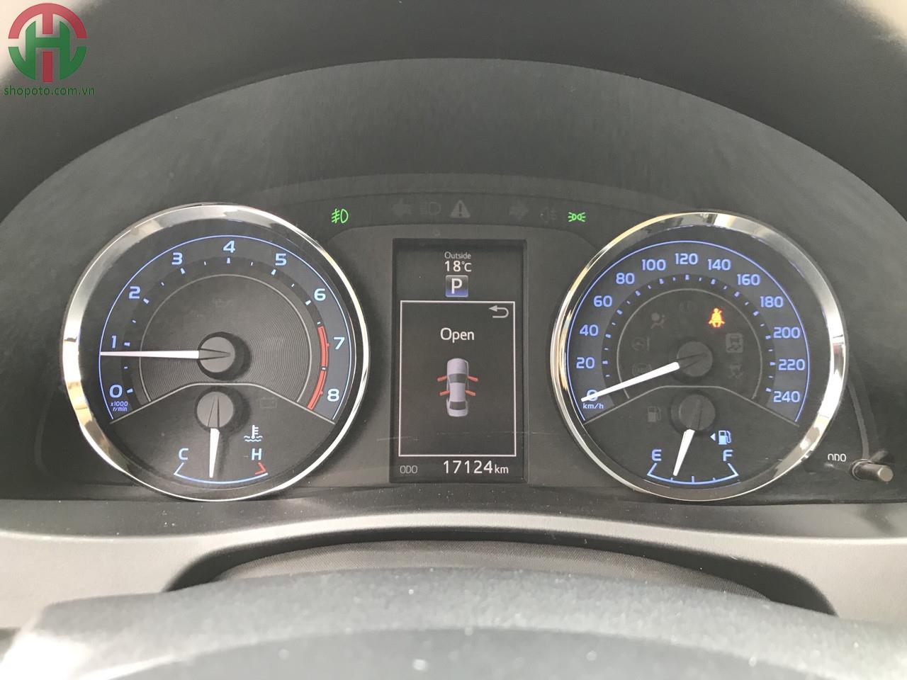 Toyota Altis 1.8 G Model 2019 màu Trắng