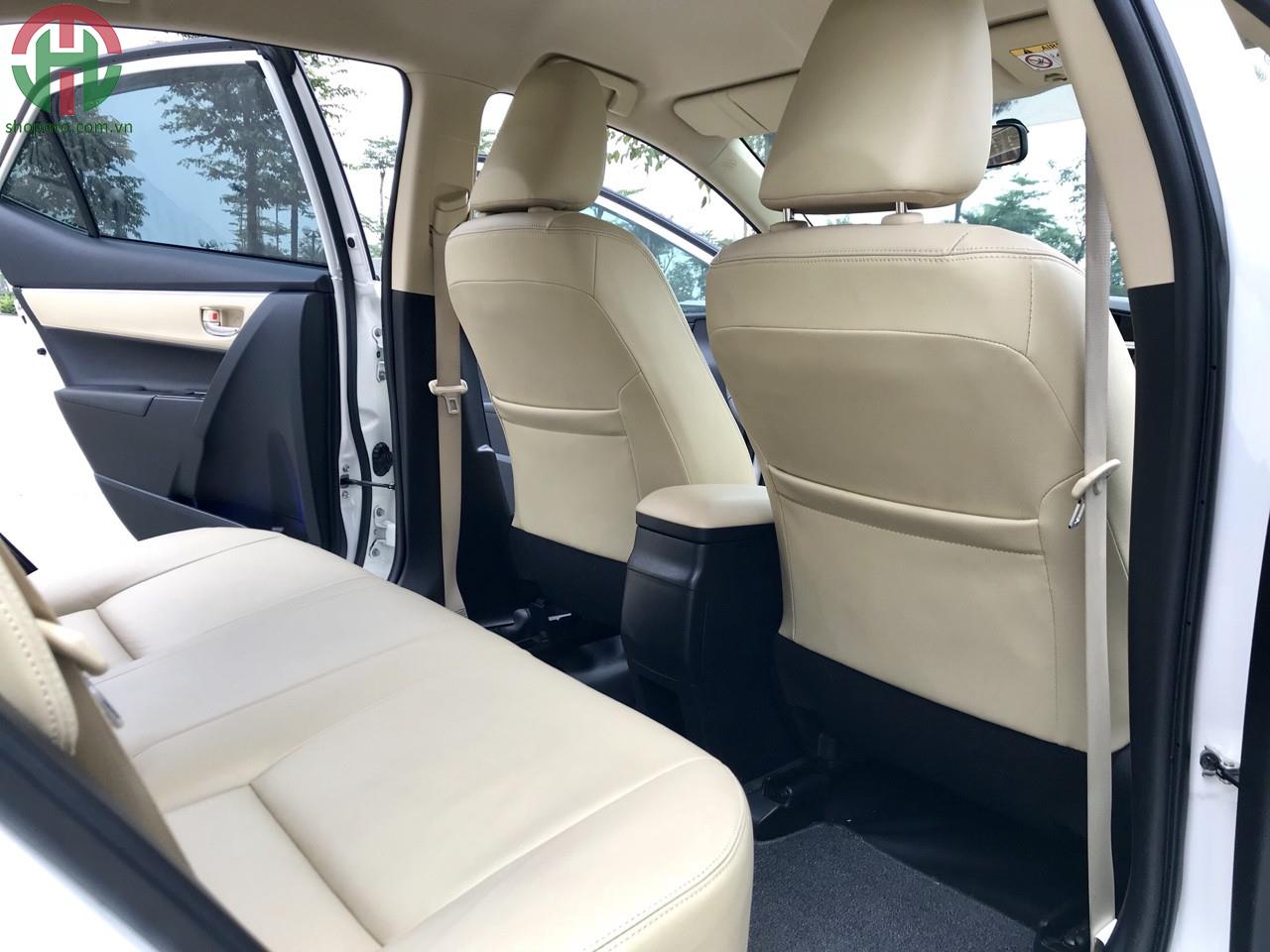 Toyota Altis 1.8 G Model 2019 màu Trắng