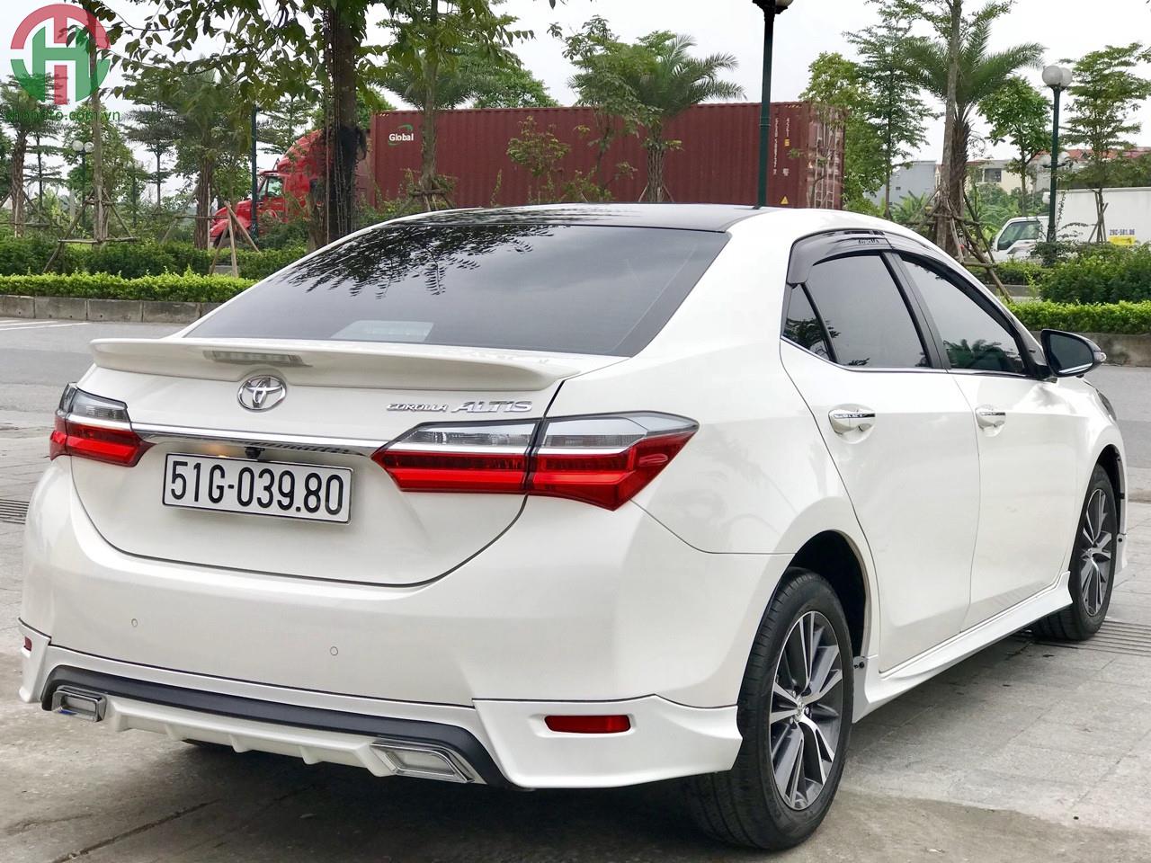 Toyota Altis 1.8 G Model 2019 màu Trắng
