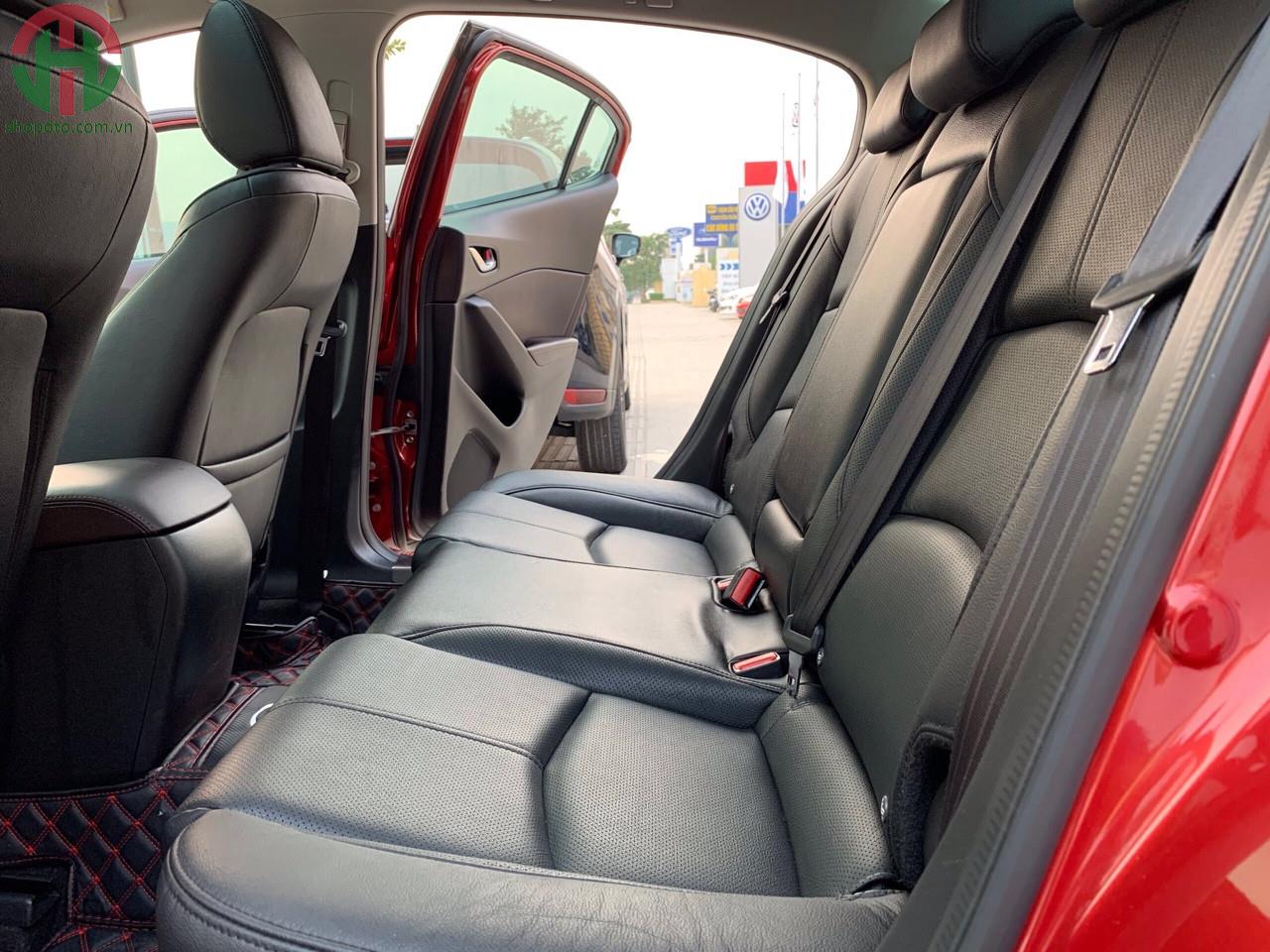 Mazda 3 1.5 AT Facelift 2017 màu Đỏ