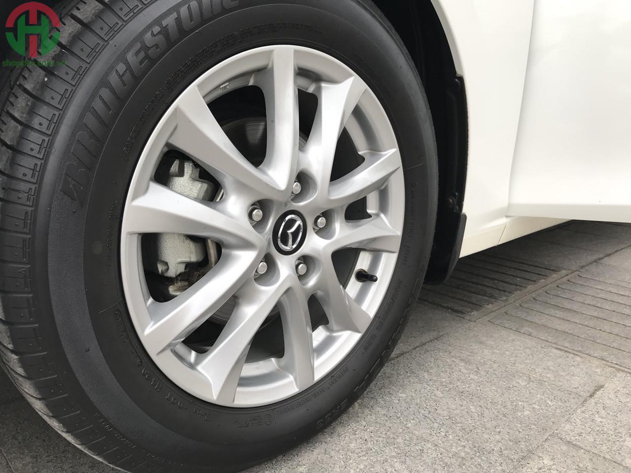 Mazda 3 1.5 AT Sedan 2016 màu Trắng