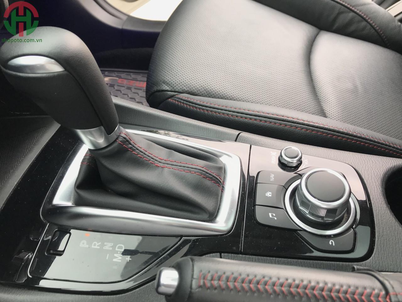 Mazda 3 1.5 AT Sedan 2016 màu Trắng