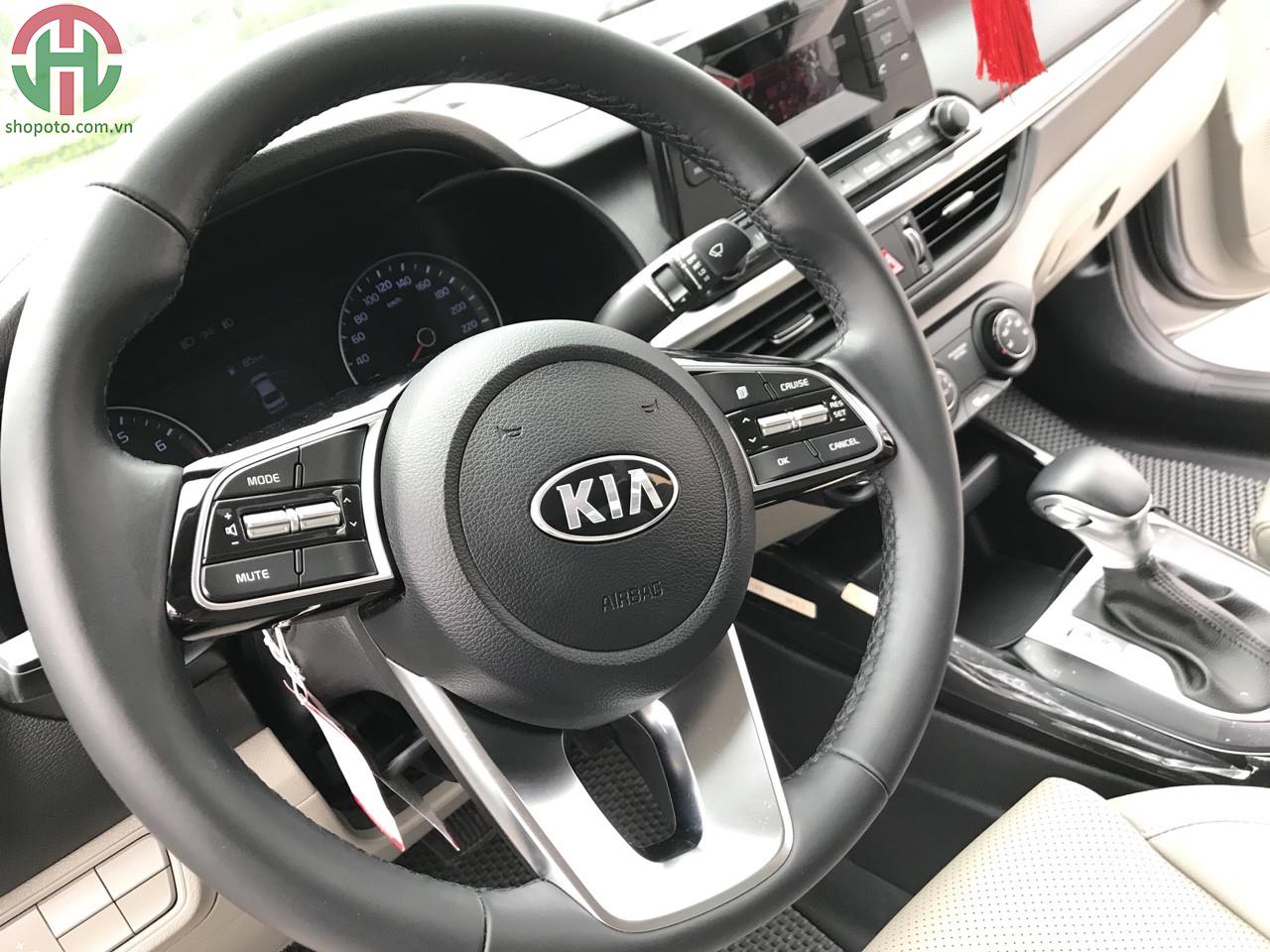 Kia Cerato 1.6 AT 2019 Deluxe màu Xám Grey