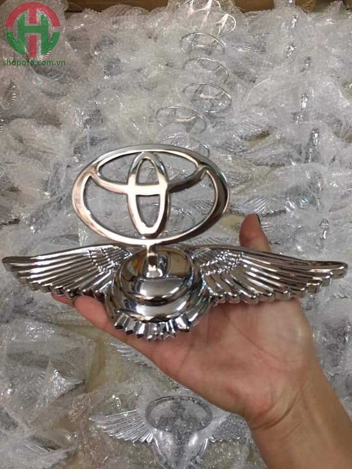 Logo cánh chim hãng xe