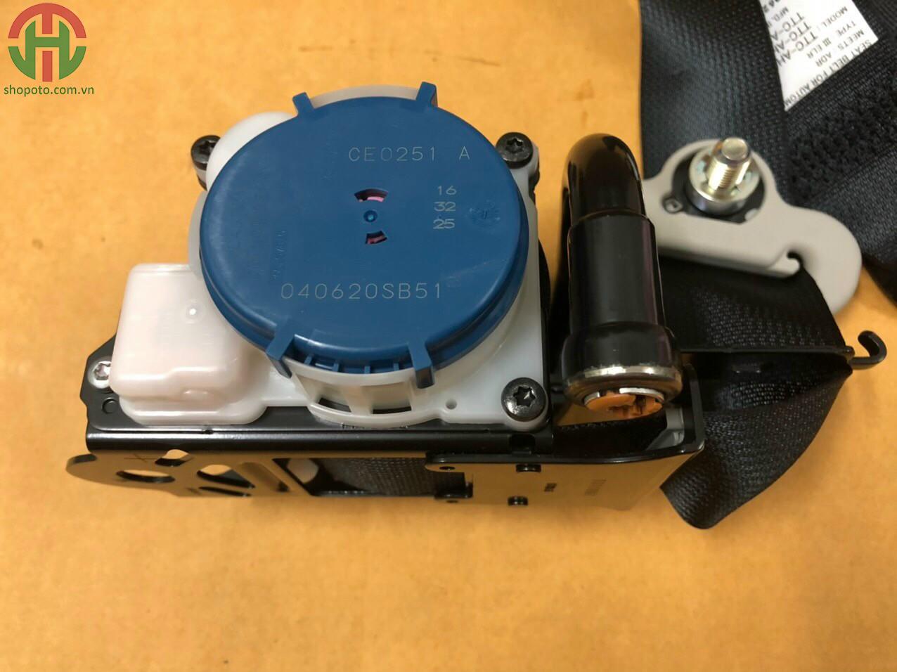 DÂY ĐAI AN TOÀN GHẾ TRƯỚC MITSUBISHI TRITON