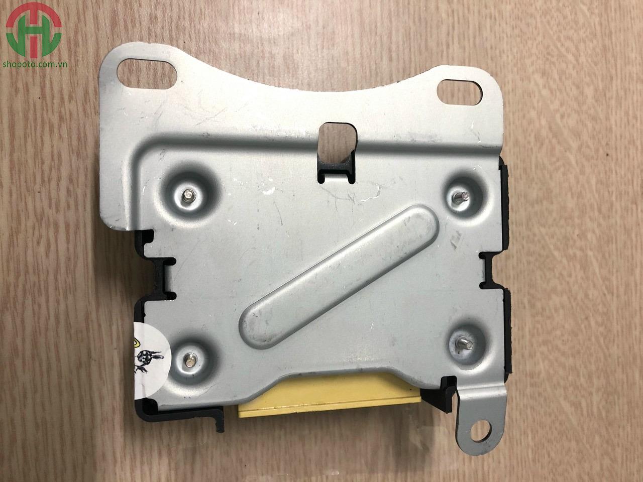 HỘP ĐIỀU KHIỂN TÚI KHÍ MITSUBISHI XPANDER