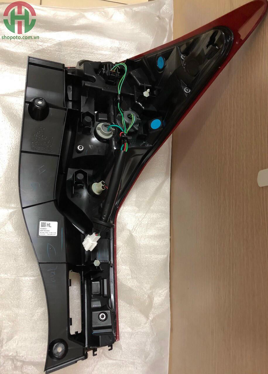 Đèn hậu led Mitsubishi Pajero Sport