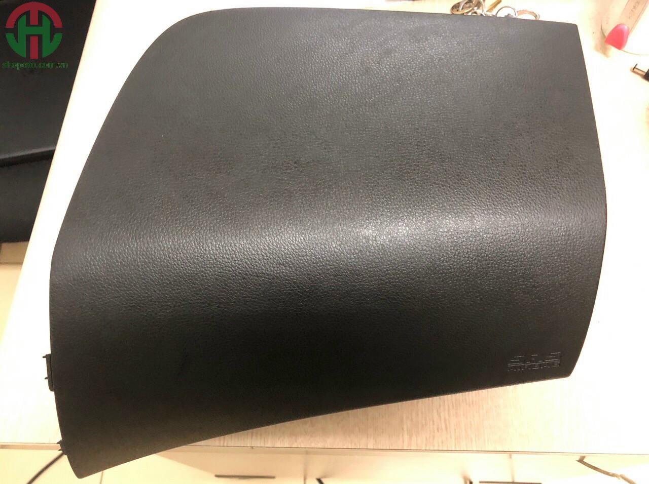 Túi khí taplo Mitsubishi Triton