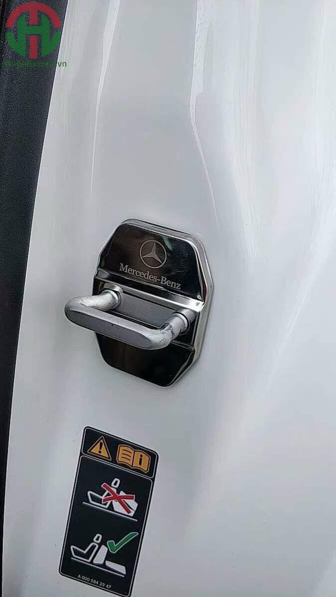 Ốp bản lề cửa Mercedes dòng C, E, S, GL