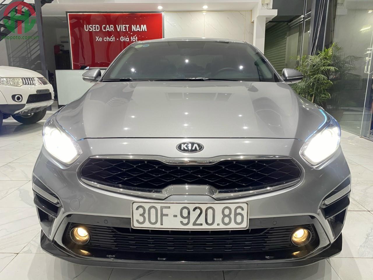 Kia Cerato 1.6 AT Luxury 2019 màu Xám