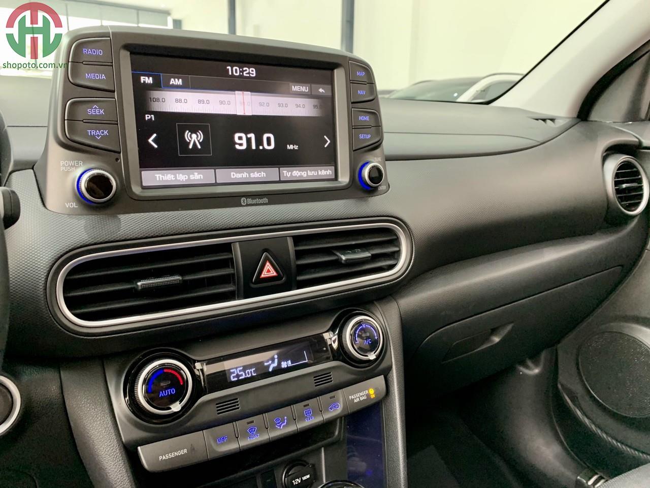 Hyundai Kona 1.6 Turbo 2019 màu Đỏ