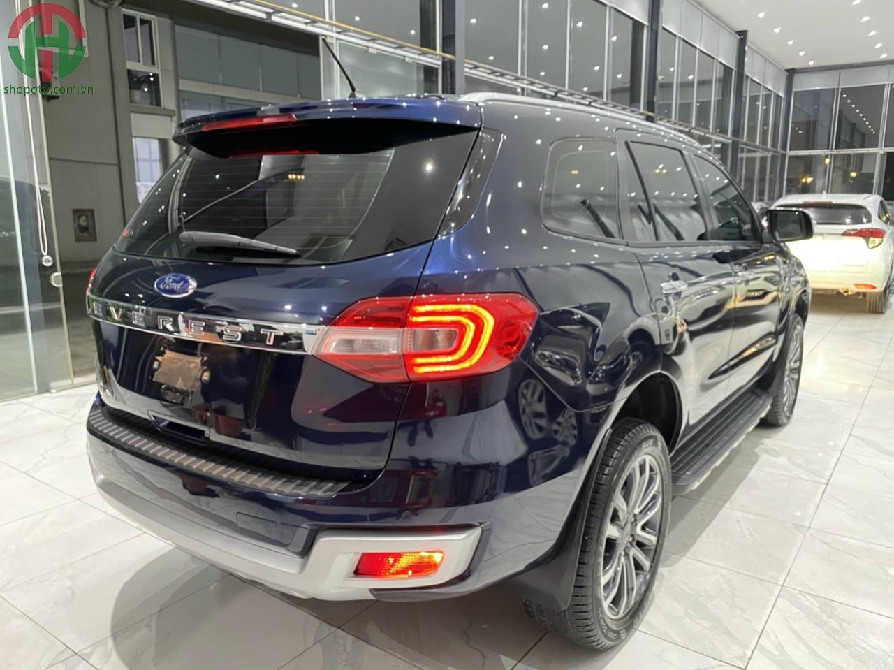 Ford Everest Titanium Turbo 2020 màu Xanh