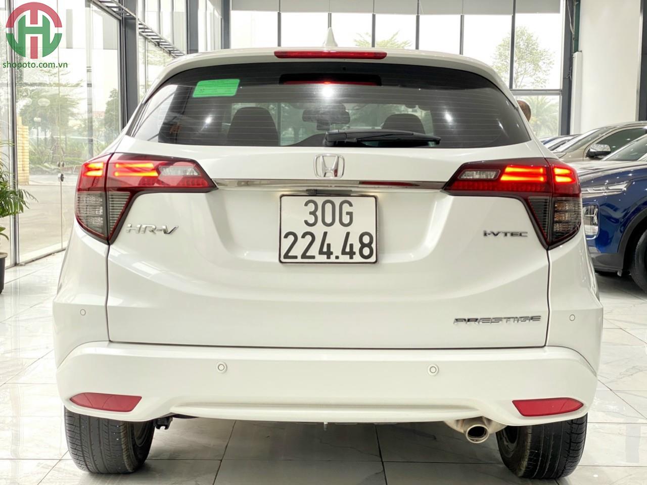 Honda HRV 1.8 L màu Trắng Model 2020