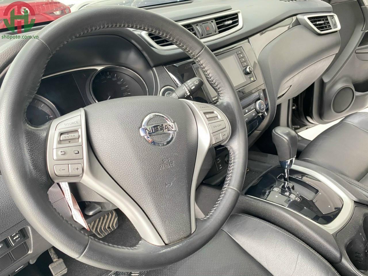 Nissan X-Trail 2.0 SL 2016 màu Xanh Rêu