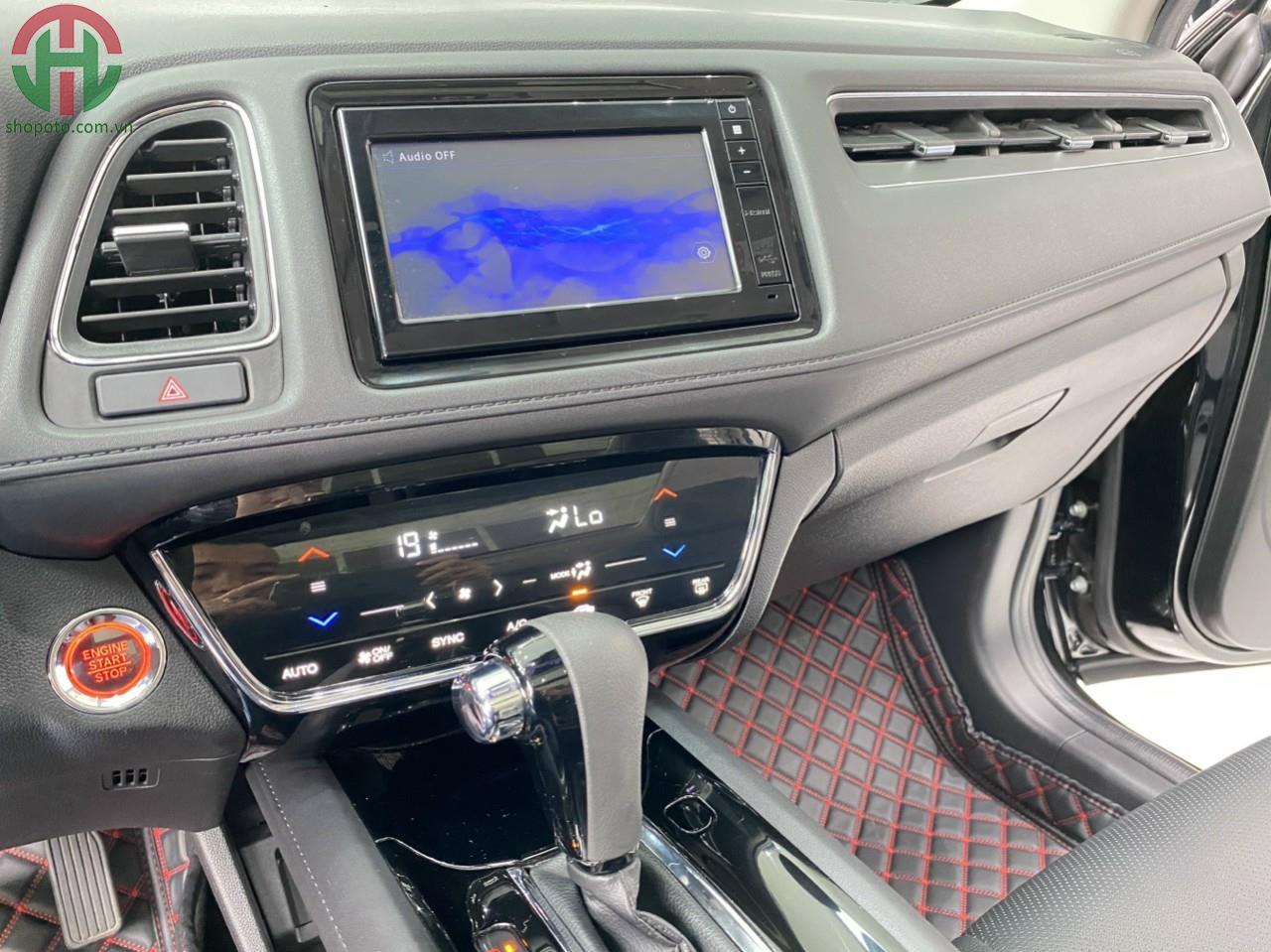 Honda HRV 1.8 L màu Đen sản xuất 2019