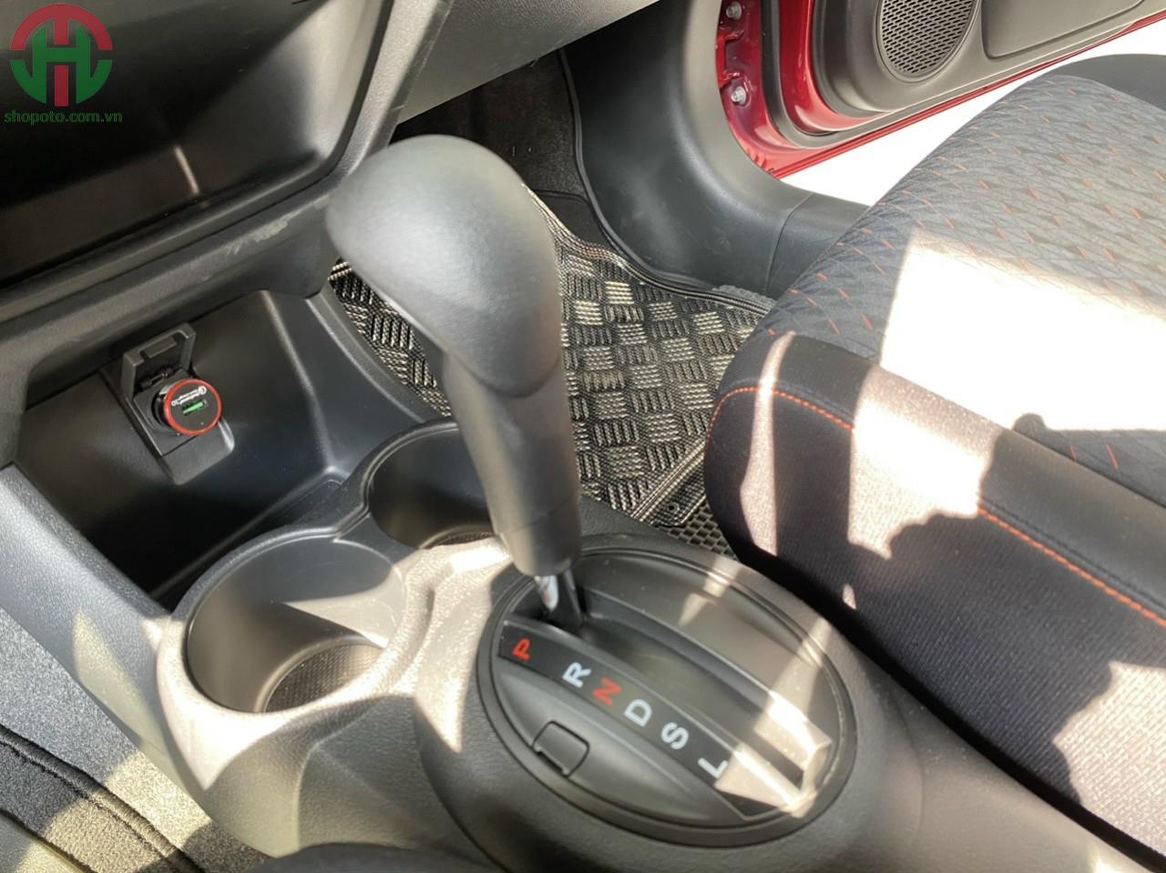 Honda Brio RS 2019 màu đỏ