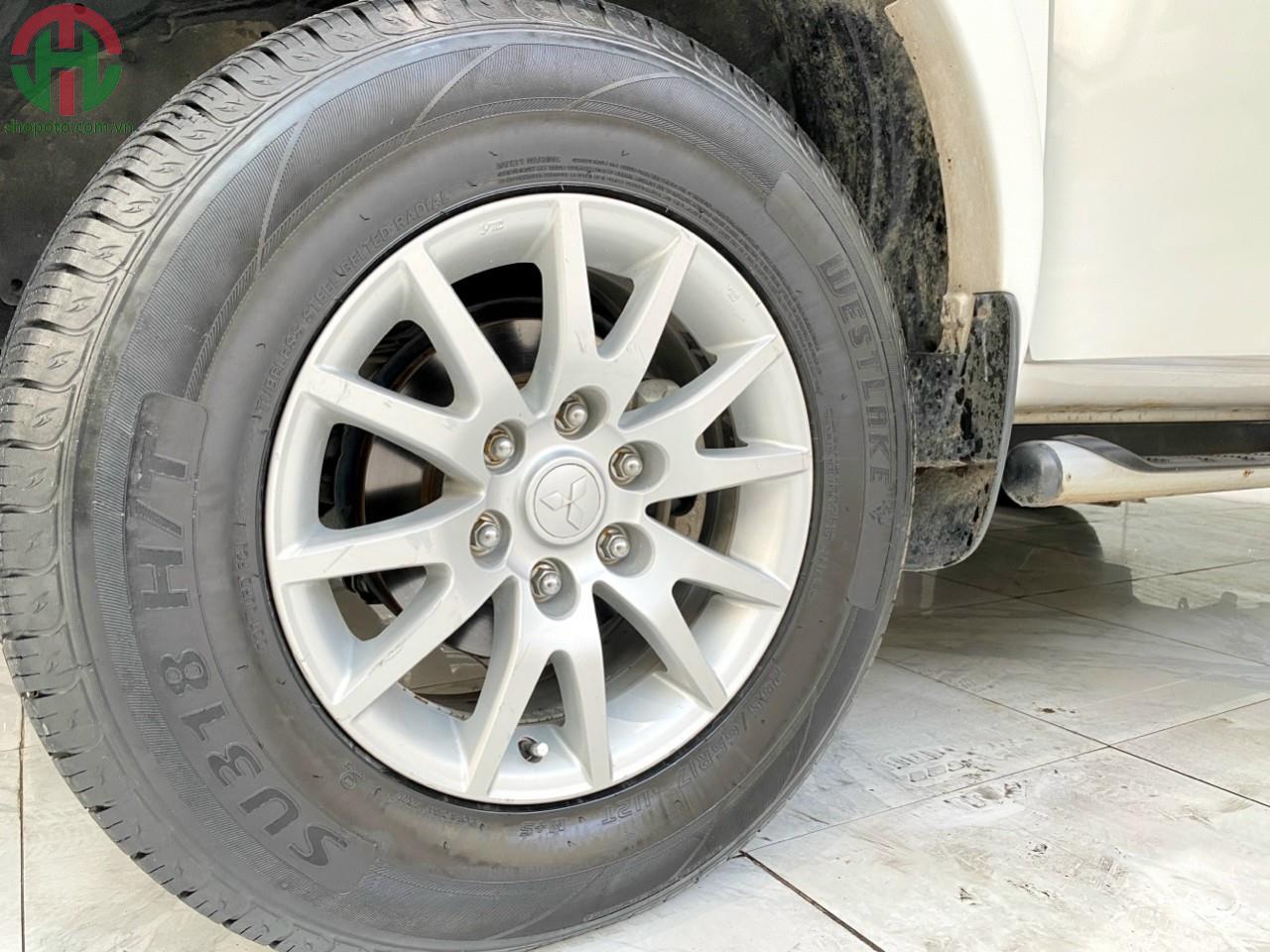 Mitsubishi Pajero Sport 2.5 AT 2014