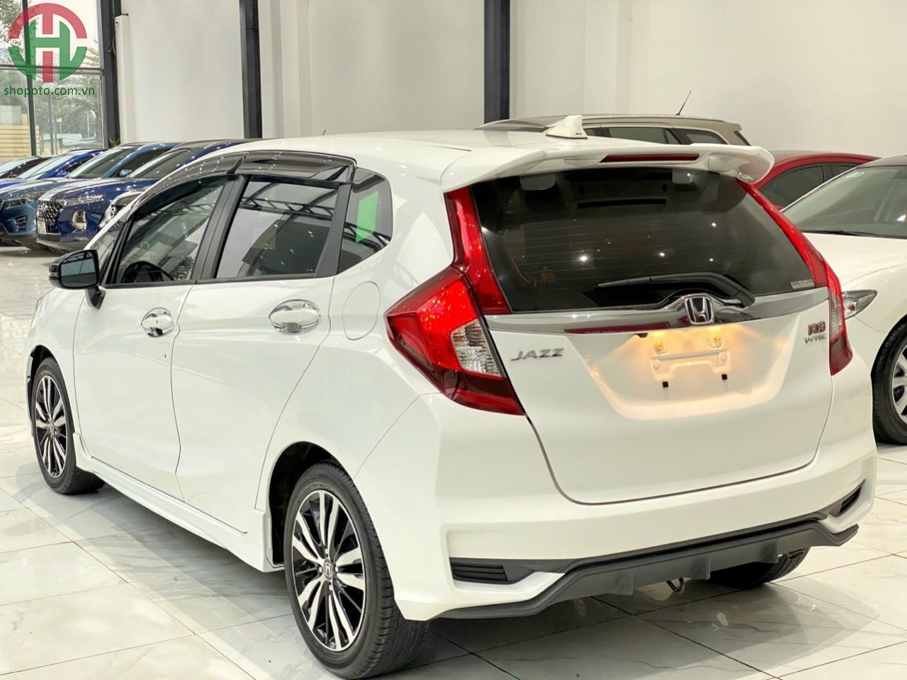 Honda JAZZ 1.5 AT RS 2018