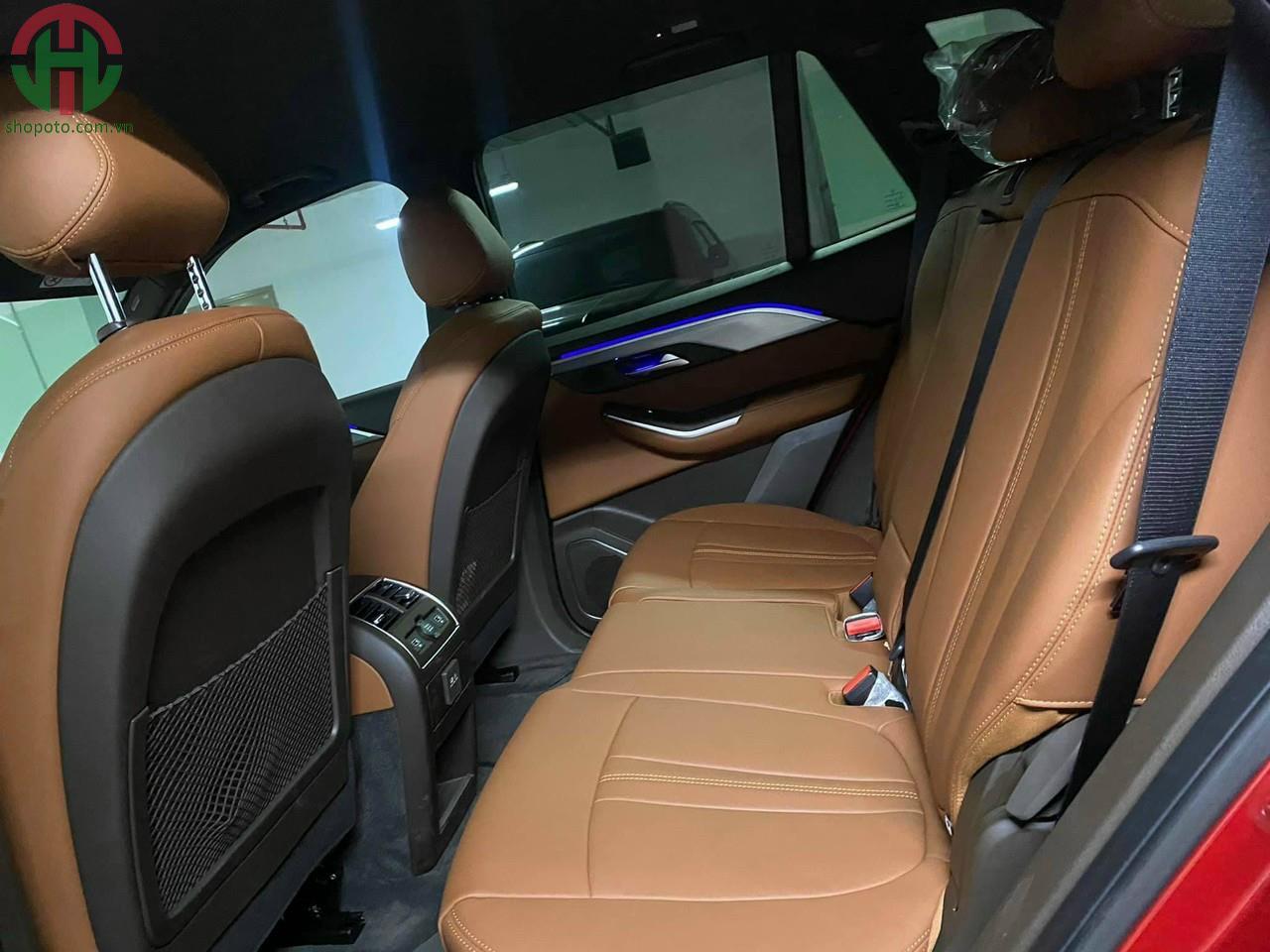 Vinfast Lux SA 2.0 Premium 2019