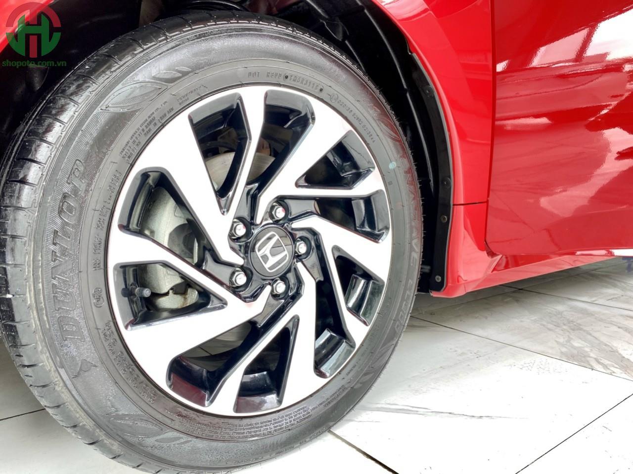 Honda Civic 1.8 G 2018 màu Đỏ