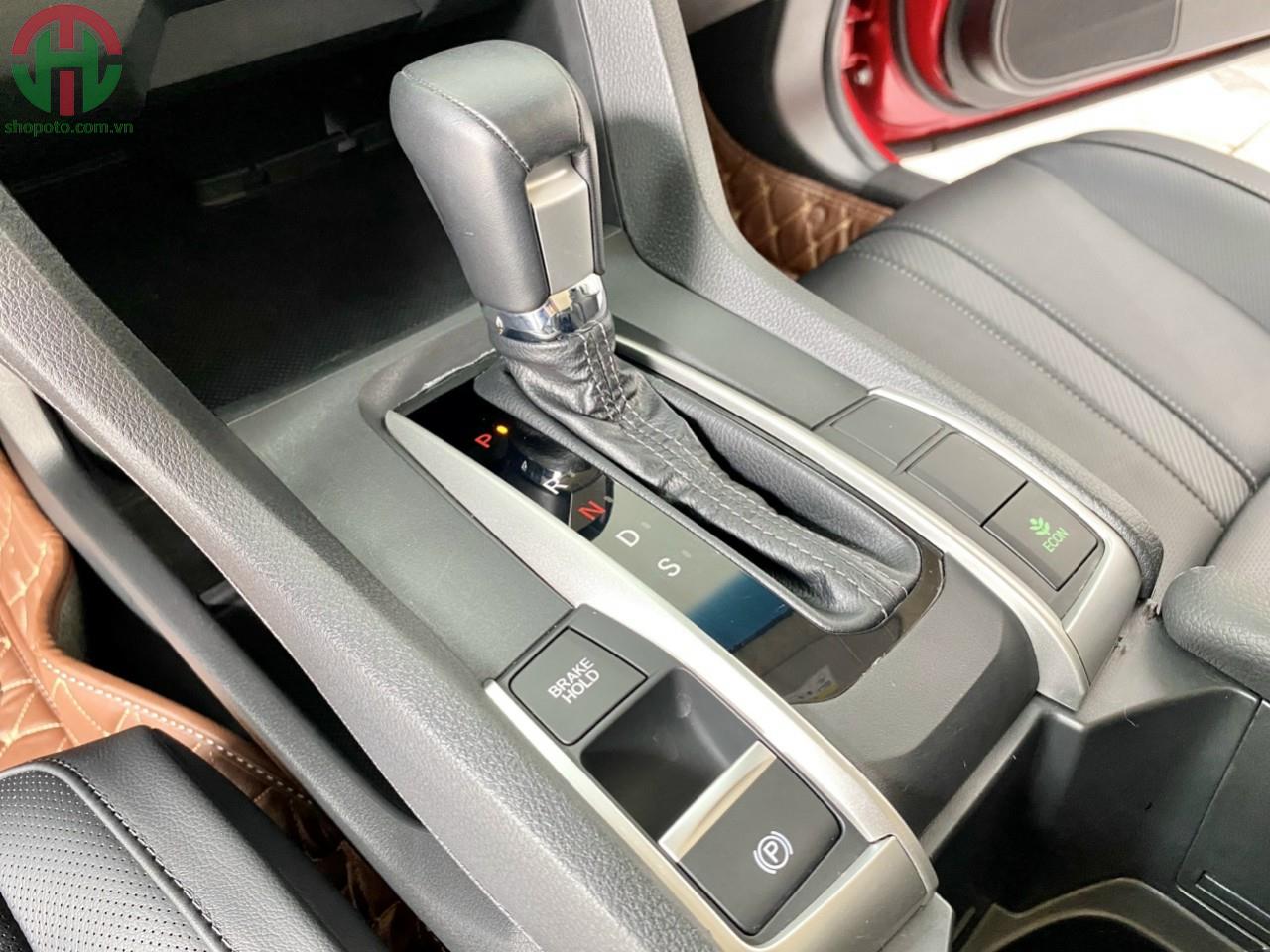 Honda Civic 1.8 G 2018 màu Đỏ