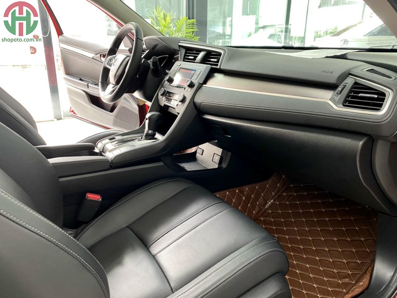 Honda Civic 1.8 G 2018 màu Đỏ