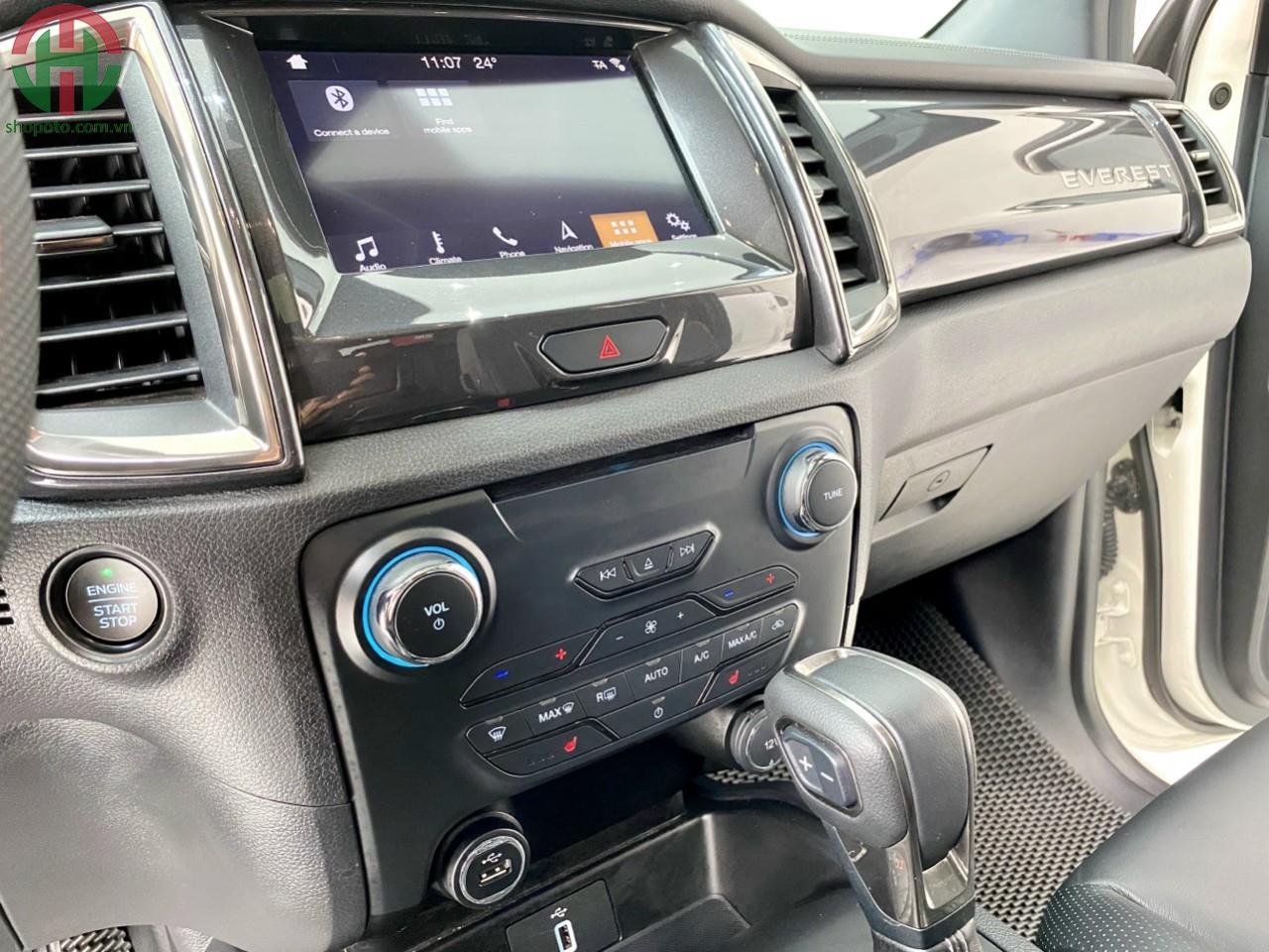 Ford Everest 2.0 Bi-Turbo 2 cầu model 2019 màu Trắng