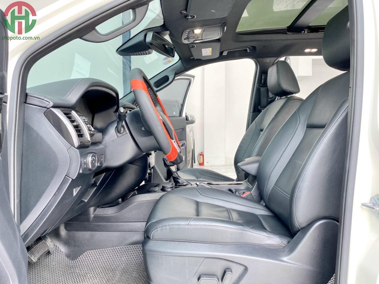 Ford Everest 2.0 Bi-Turbo 2 cầu model 2019 màu Trắng