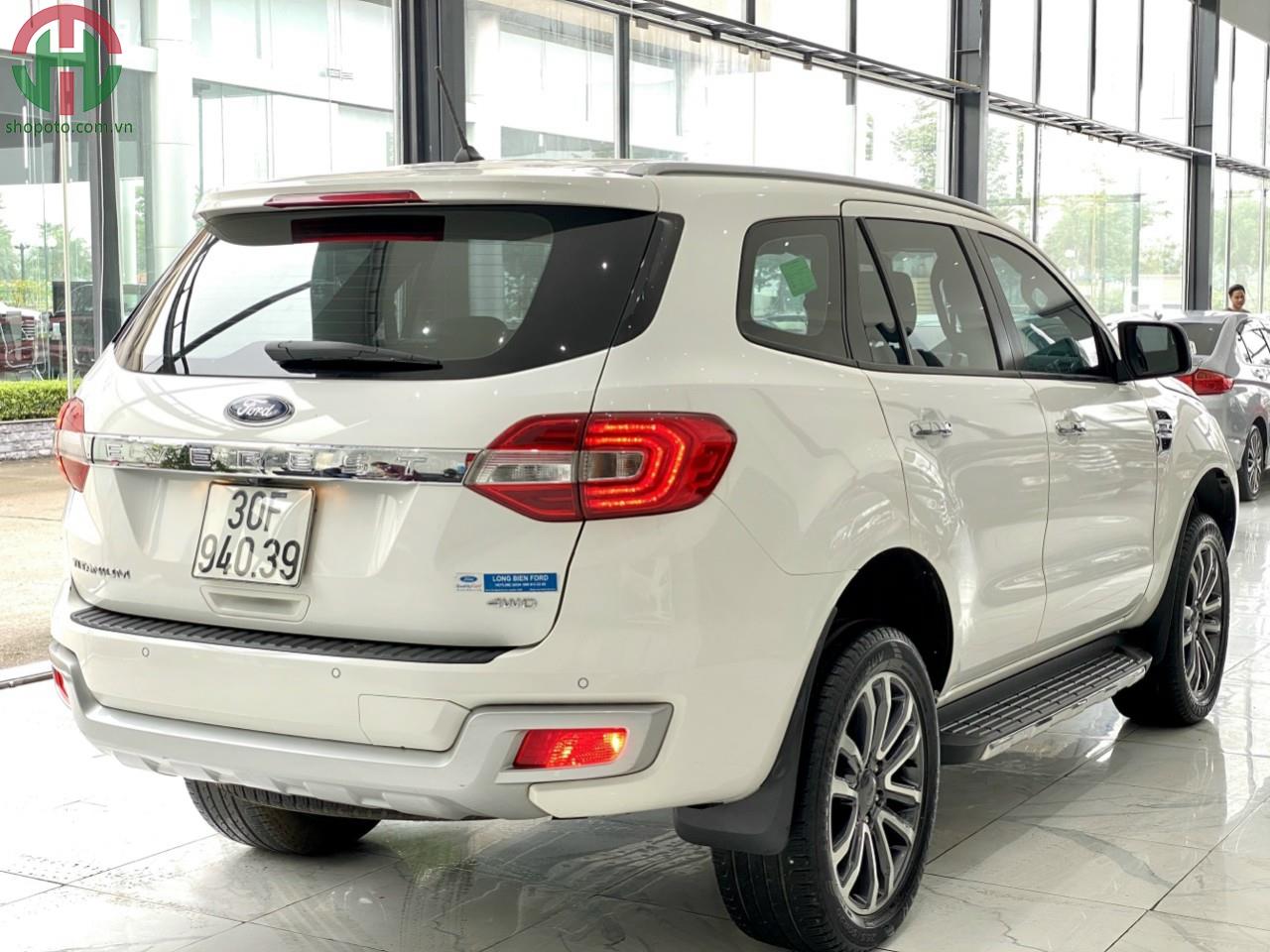 Ford Everest 2.0 Bi-Turbo 2 cầu model 2019 màu Trắng
