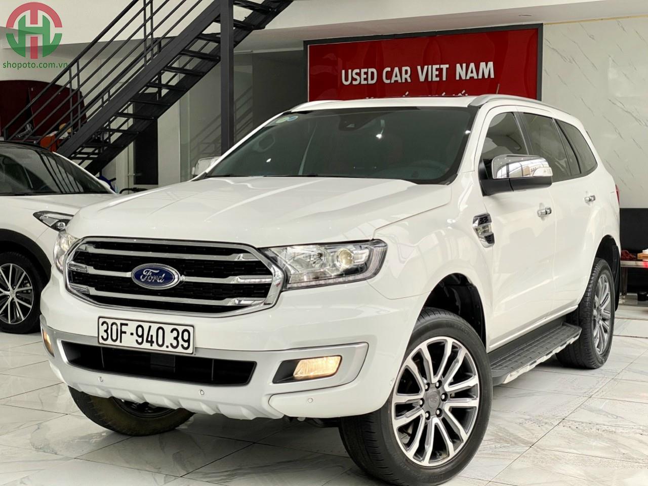Ford Everest 2.0 Bi-Turbo 2 cầu model 2019 màu Trắng