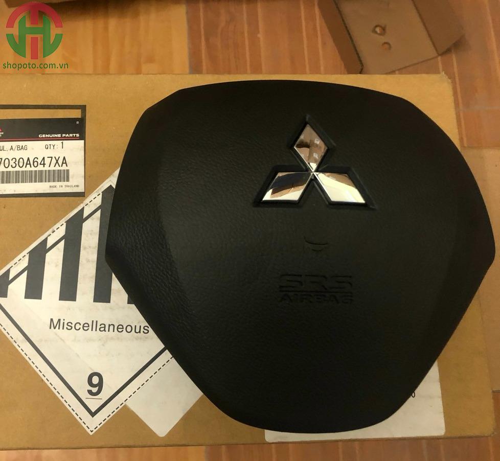 Túi khí lái Mitsubishi Xpander