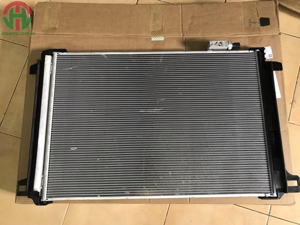 Dàn nóng Mercedes C class E class W204 W212 Mã 2045000654