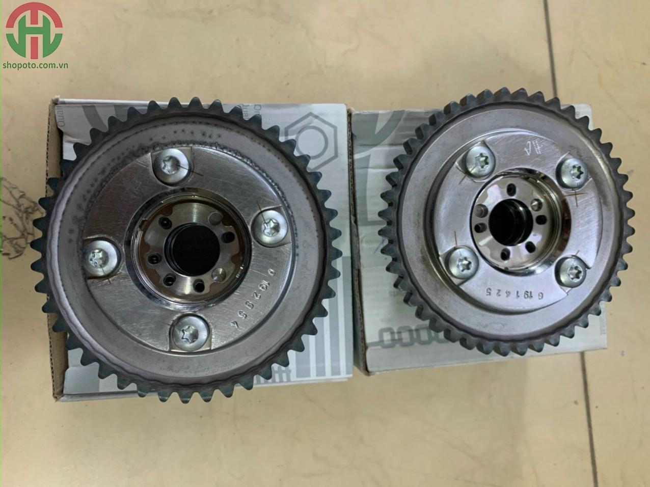 Bánh Răng Cam Hút - Xả Mercedes E class M271