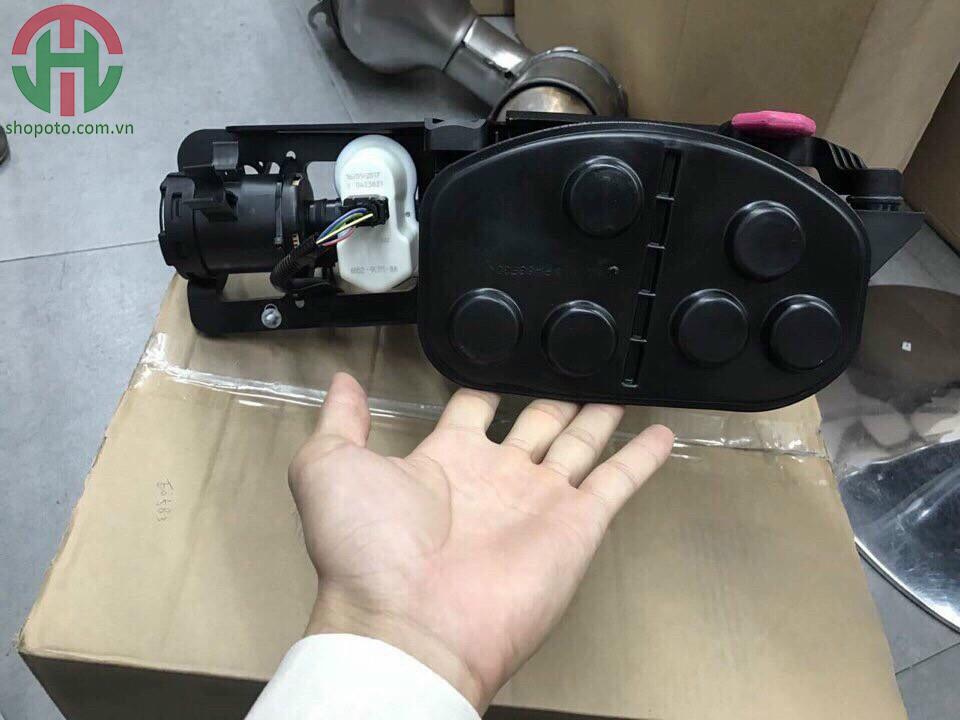 Bầu thu hồi hơi xăng LAND ROVER