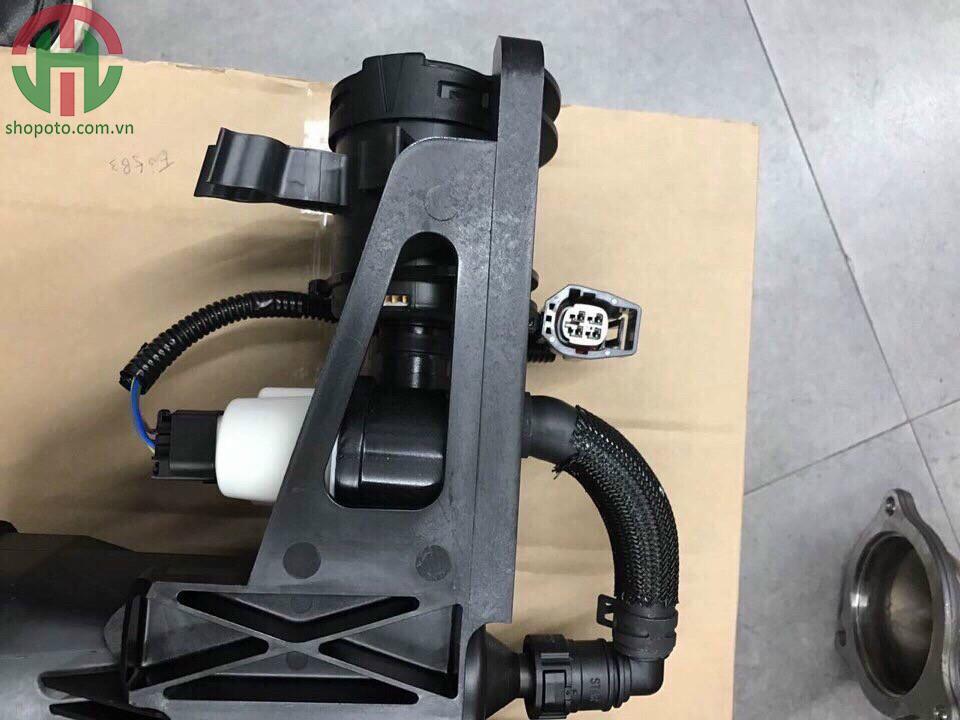 Bầu thu hồi hơi xăng LAND ROVER