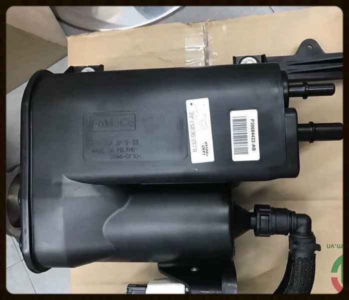 Bầu thu hồi hơi xăng LAND ROVER