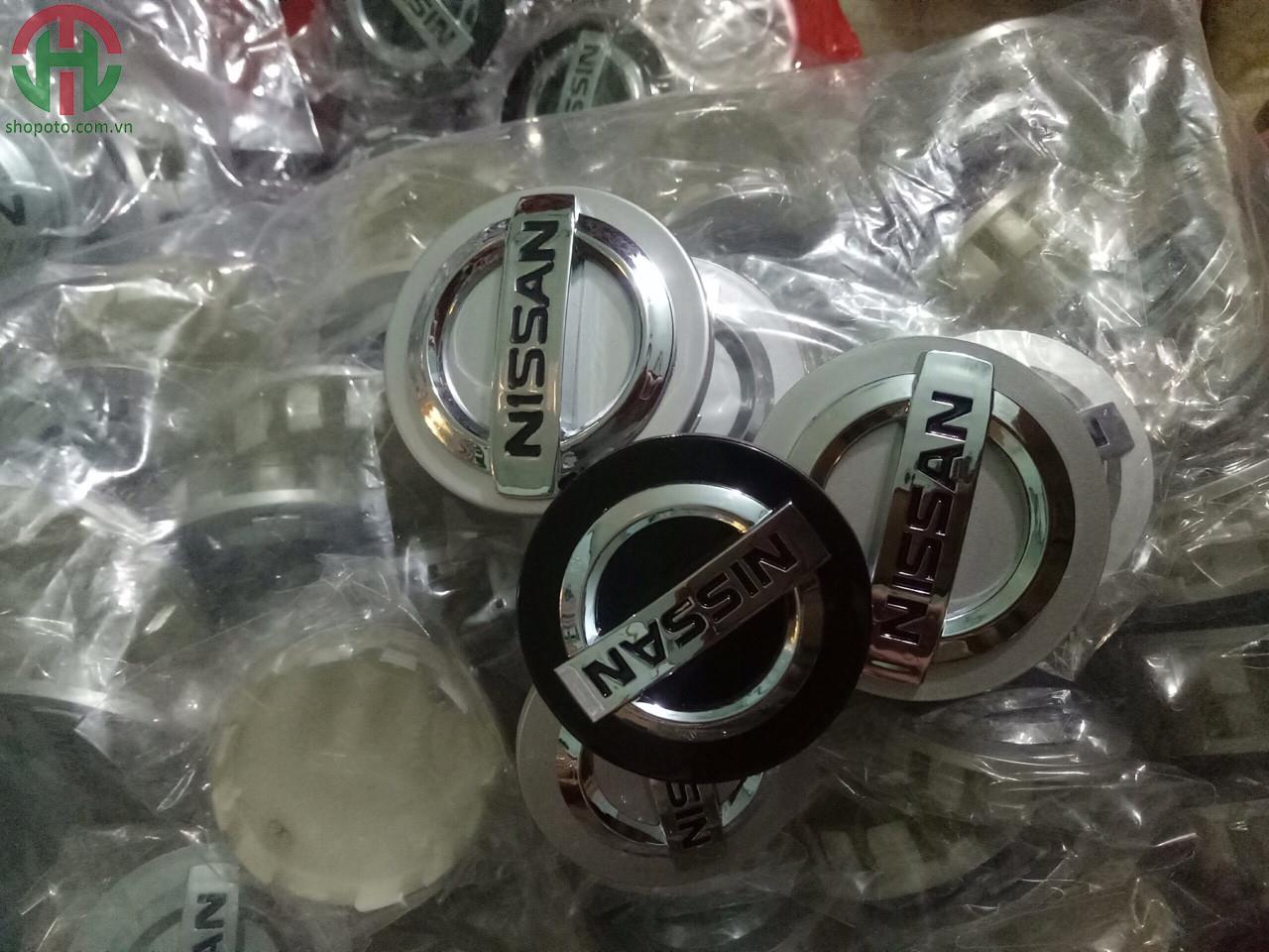 Logo chụp mâm xe Nissan