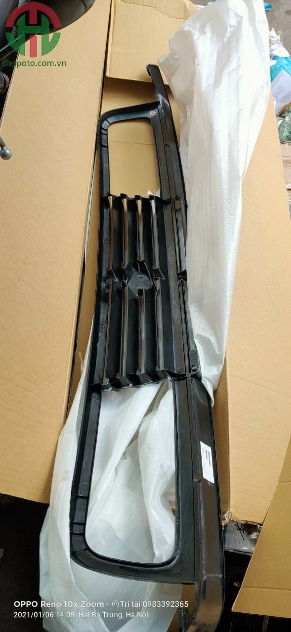 Mặt ca lăng Suzuki Vitara 2004