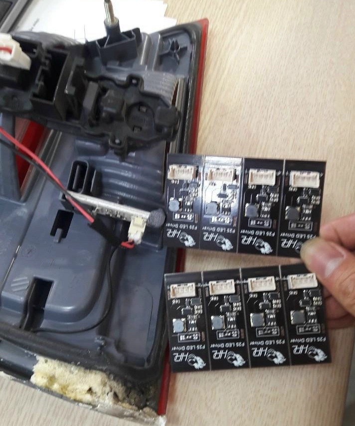 Vỉ mạch đèn hậu led BMW X3 F25